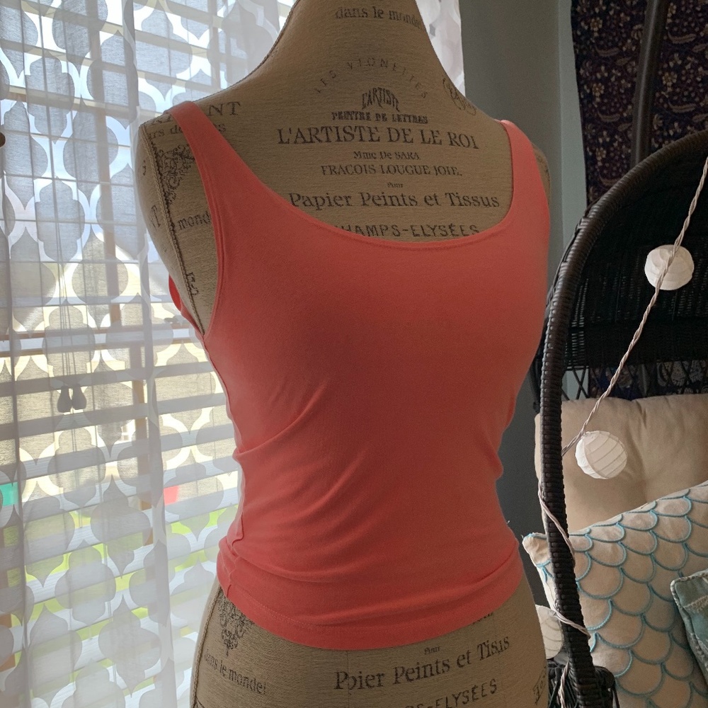 Bright Peach/Pink Cropped Tank Top